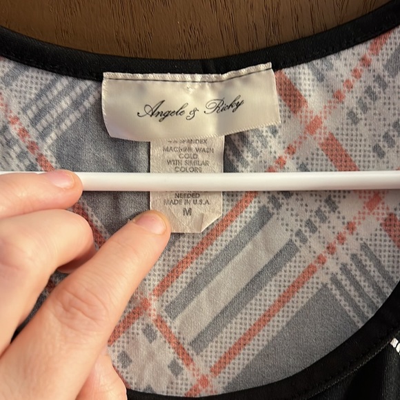 Women’s dress - Picture 4 of 6